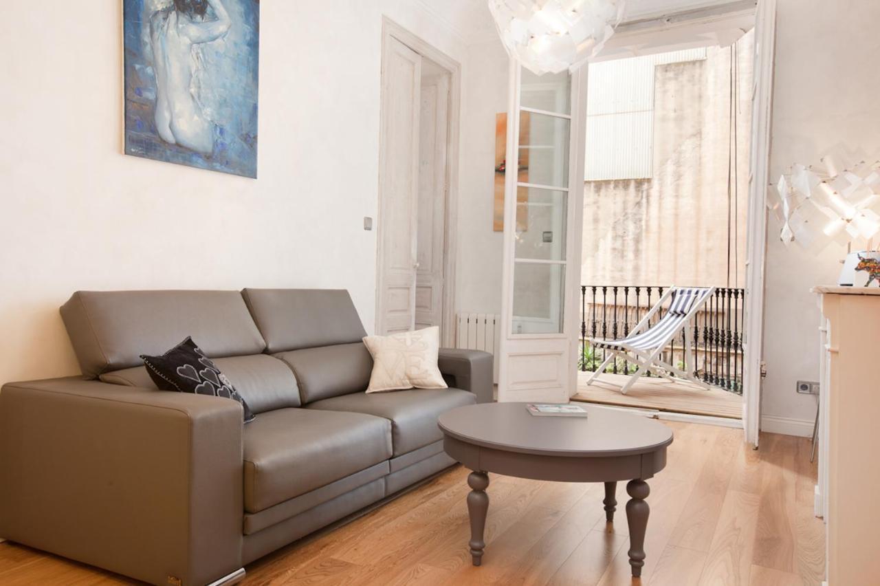 Luxury Barcelona Central City Cosy 3 Bedroom Apartment With Private Terrace Eksteriør bilde